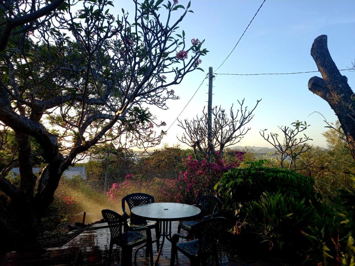 J & Ella'S Holiday House - 2 Bedroom, 2 Bathroom Home Cooktown Ngoại thất bức ảnh