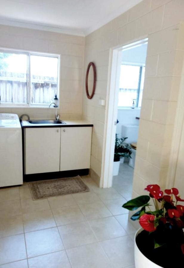 J & Ella'S Holiday House - 2 Bedroom, 2 Bathroom Home Cooktown Ngoại thất bức ảnh