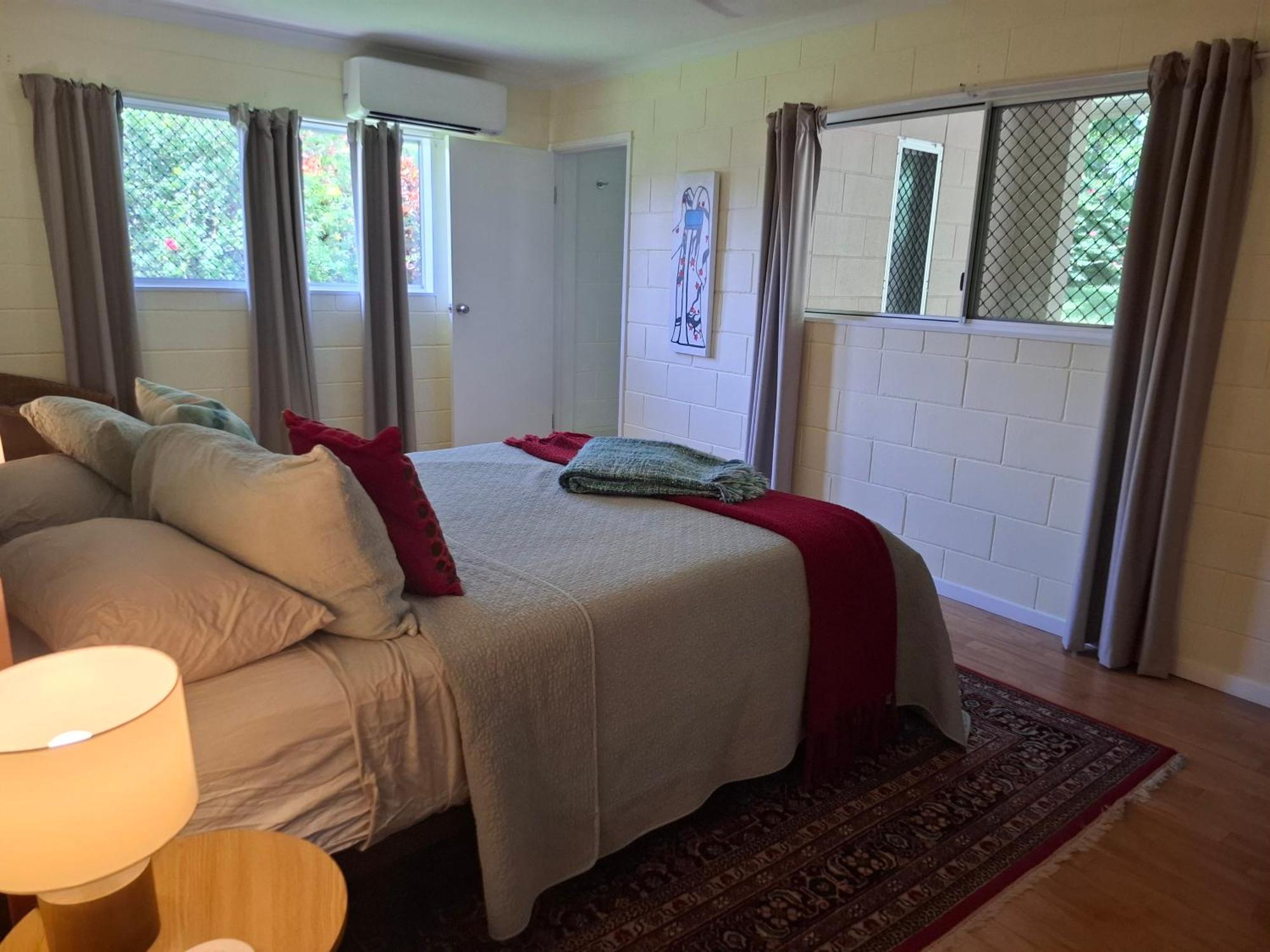 J & Ella'S Holiday House - 2 Bedroom, 2 Bathroom Home Cooktown Ngoại thất bức ảnh